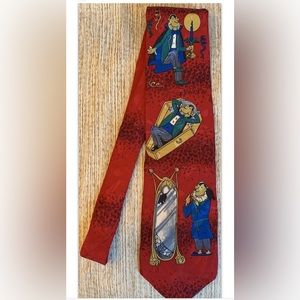 Mens HALLOWEEN DRACULA Silk Tie~Celebrations by Hallmark For Superba~Ex Cond~58”